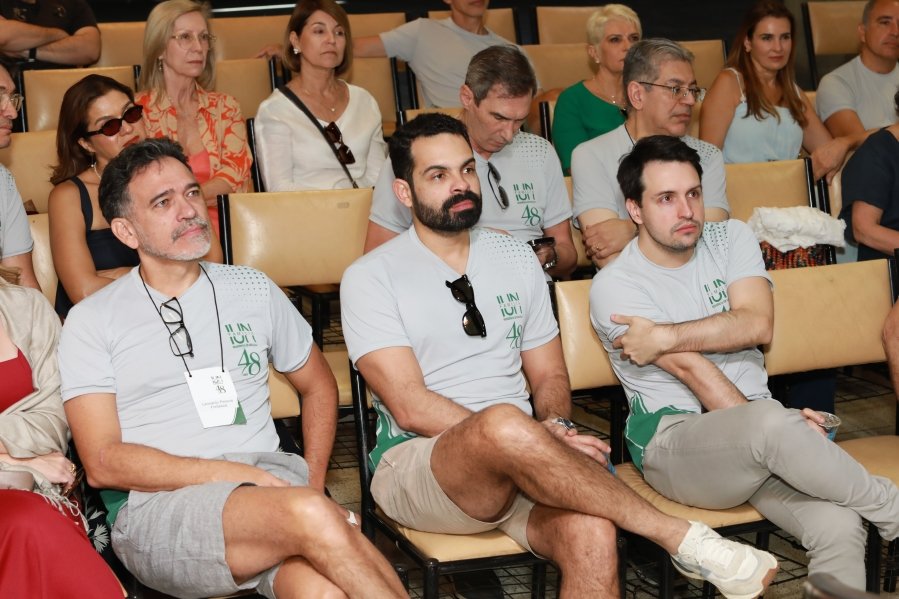 SEGUNDO DIA DE COMEMORAÇÃO DOS 48 ANOS DA RESIDÊNCIA MÉDICA EM UROLOGIA DO IUN RIO PRETO - Eloisa Mattos