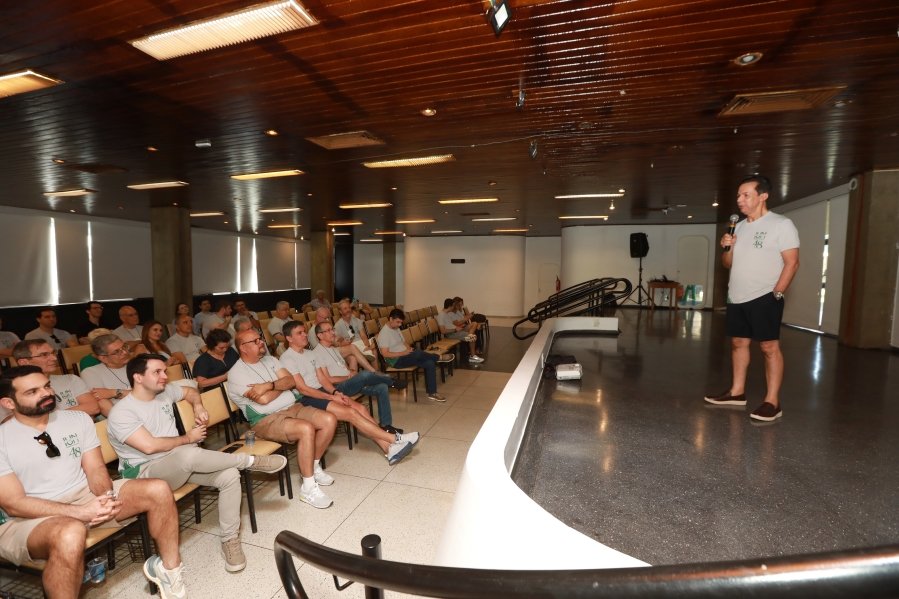 SEGUNDO DIA DE COMEMORAÇÃO DOS 48 ANOS DA RESIDÊNCIA MÉDICA EM UROLOGIA DO IUN RIO PRETO - Eloisa Mattos