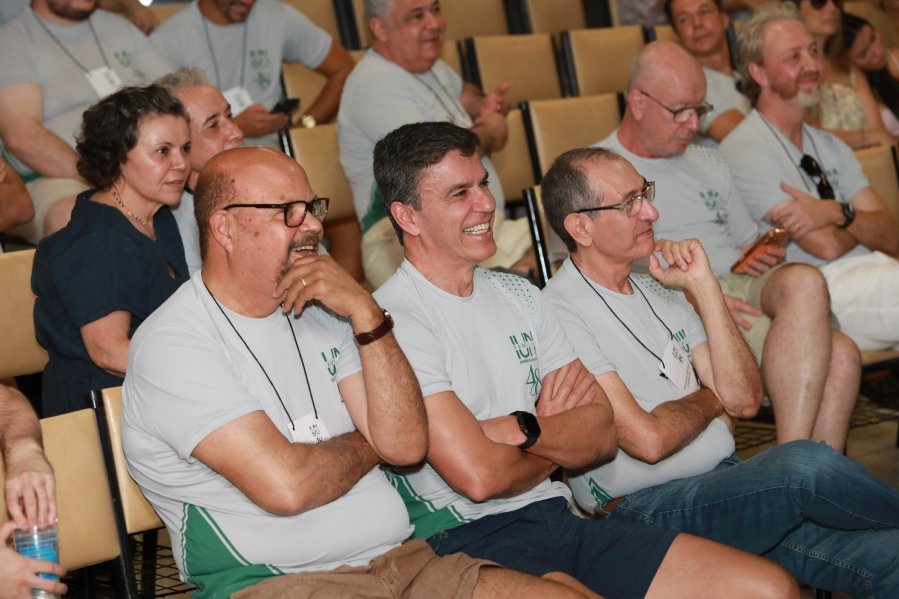 SEGUNDO DIA DE COMEMORAÇÃO DOS 48 ANOS DA RESIDÊNCIA MÉDICA EM UROLOGIA DO IUN RIO PRETO - Eloisa Mattos