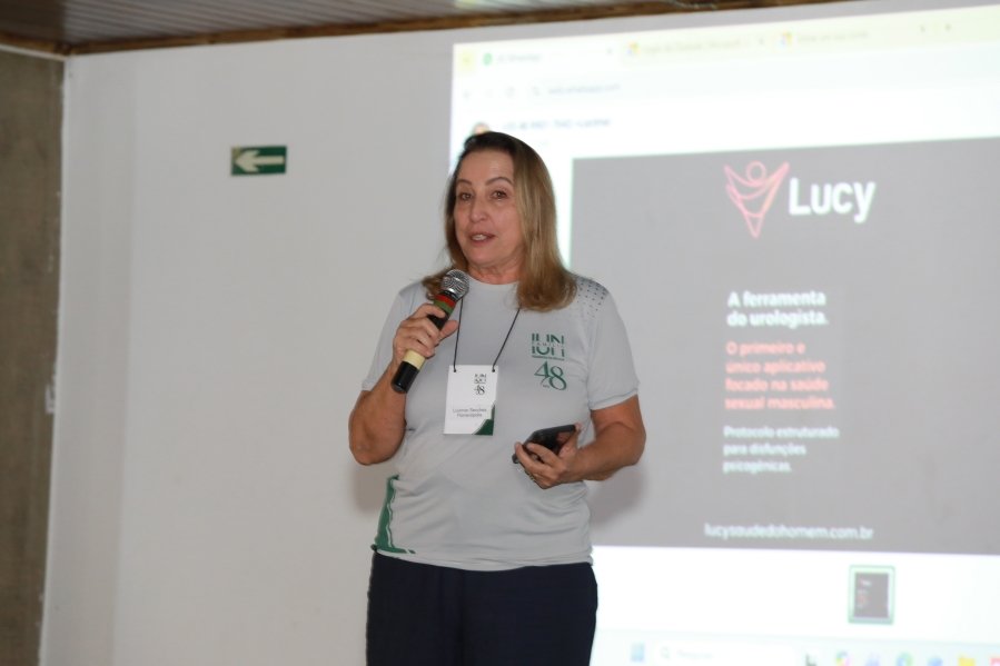 SEGUNDO DIA DE COMEMORAÇÃO DOS 48 ANOS DA RESIDÊNCIA MÉDICA EM UROLOGIA DO IUN RIO PRETO - Eloisa Mattos