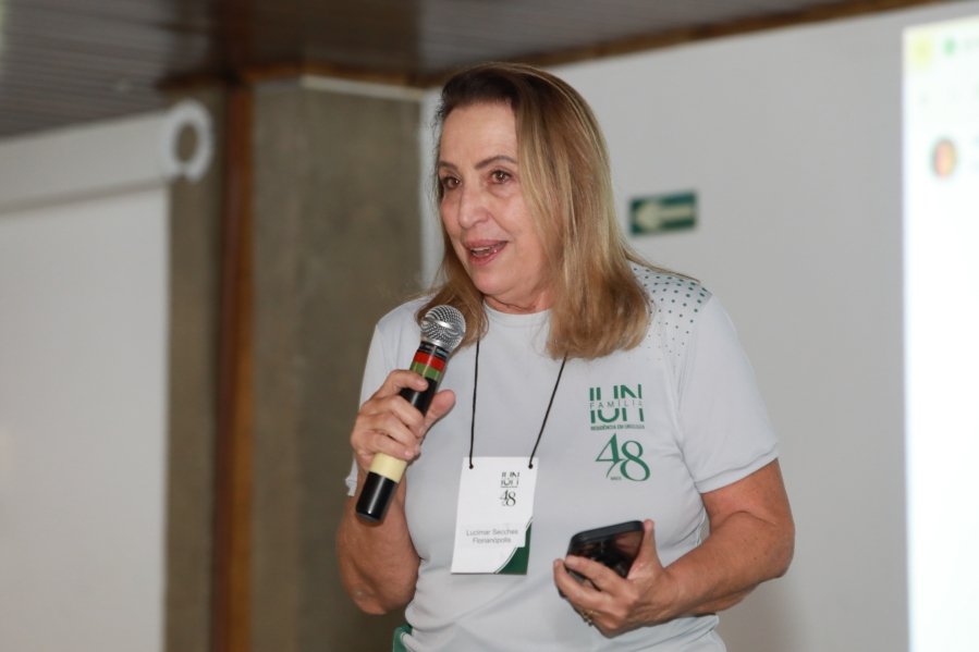 SEGUNDO DIA DE COMEMORAÇÃO DOS 48 ANOS DA RESIDÊNCIA MÉDICA EM UROLOGIA DO IUN RIO PRETO - Eloisa Mattos
