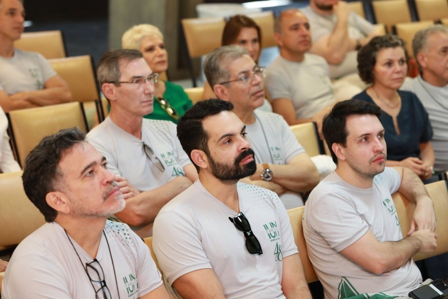 SEGUNDO DIA DE COMEMORAÇÃO DOS 48 ANOS DA RESIDÊNCIA MÉDICA EM UROLOGIA DO IUN RIO PRETO - Eloisa Mattos