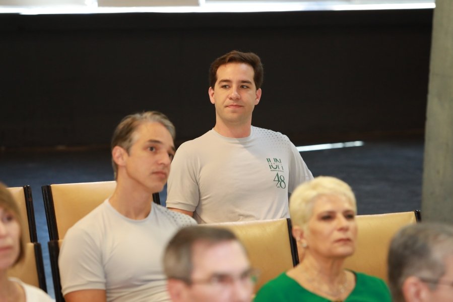 SEGUNDO DIA DE COMEMORAÇÃO DOS 48 ANOS DA RESIDÊNCIA MÉDICA EM UROLOGIA DO IUN RIO PRETO - Eloisa Mattos