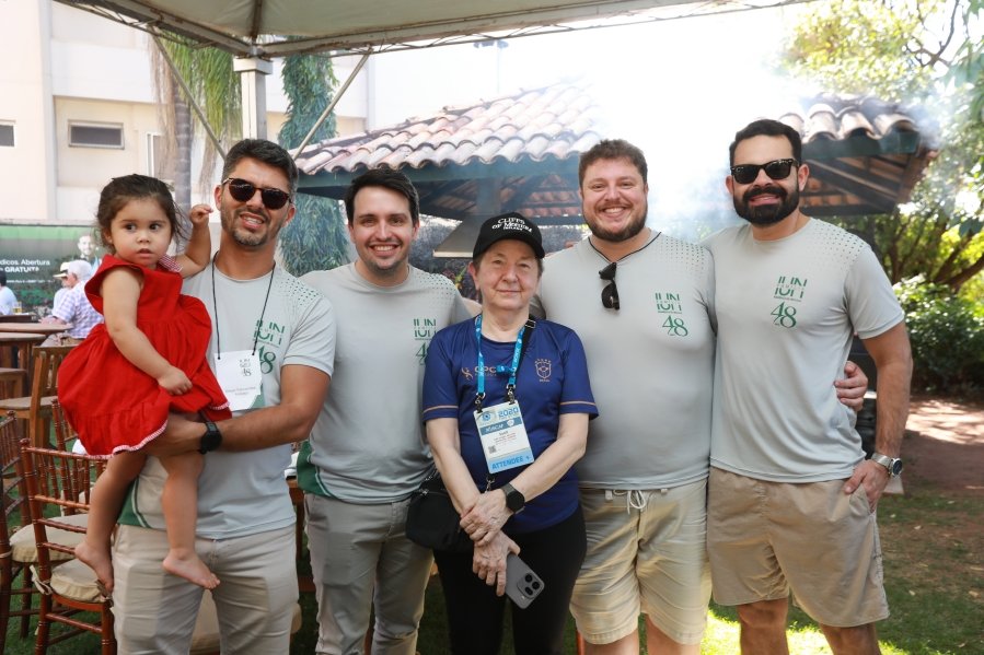 SEGUNDO DIA DE COMEMORAÇÃO DOS 48 ANOS DA RESIDÊNCIA MÉDICA EM UROLOGIA DO IUN RIO PRETO - Eloisa Mattos