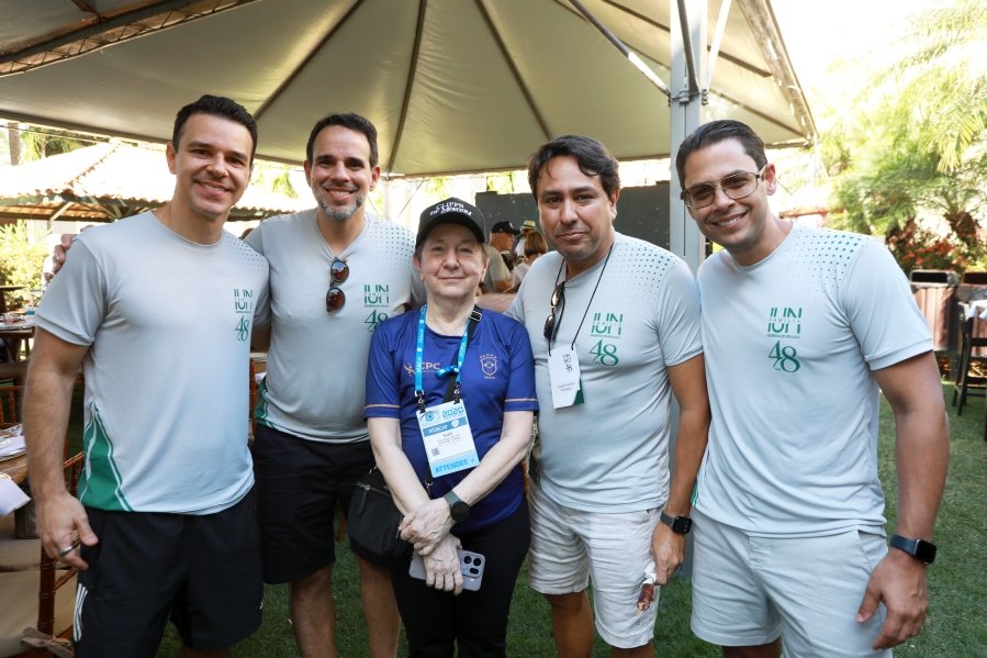 SEGUNDO DIA DE COMEMORAÇÃO DOS 48 ANOS DA RESIDÊNCIA MÉDICA EM UROLOGIA DO IUN RIO PRETO - Eloisa Mattos