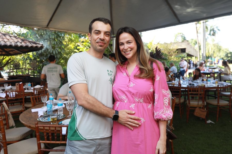 SEGUNDO DIA DE COMEMORAÇÃO DOS 48 ANOS DA RESIDÊNCIA MÉDICA EM UROLOGIA DO IUN RIO PRETO - Eloisa Mattos