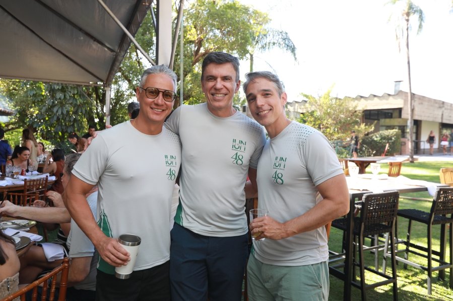 SEGUNDO DIA DE COMEMORAÇÃO DOS 48 ANOS DA RESIDÊNCIA MÉDICA EM UROLOGIA DO IUN RIO PRETO - Eloisa Mattos