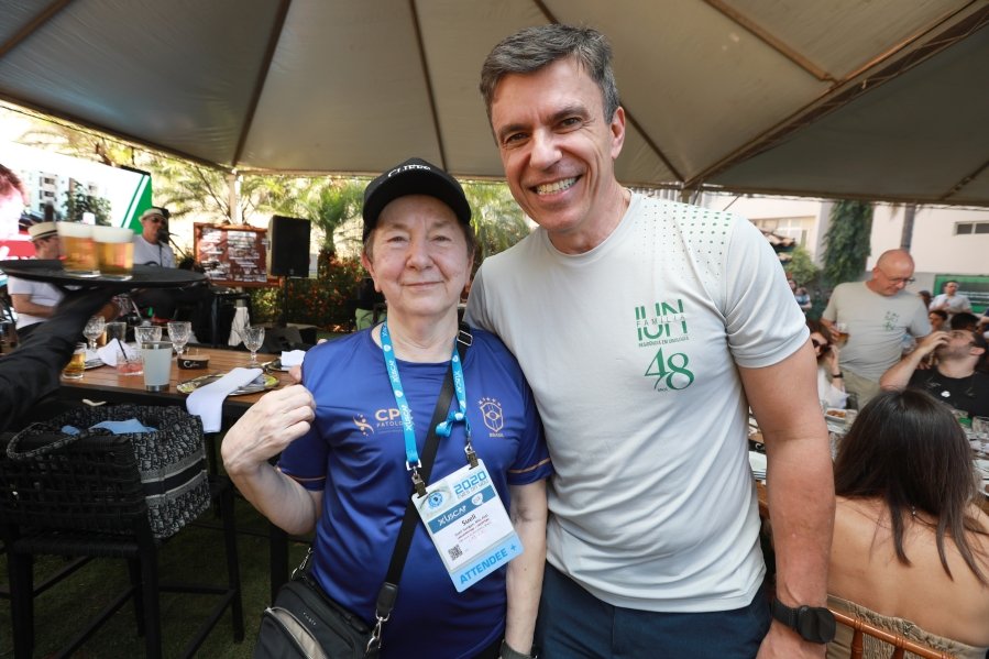 SEGUNDO DIA DE COMEMORAÇÃO DOS 48 ANOS DA RESIDÊNCIA MÉDICA EM UROLOGIA DO IUN RIO PRETO - Eloisa Mattos