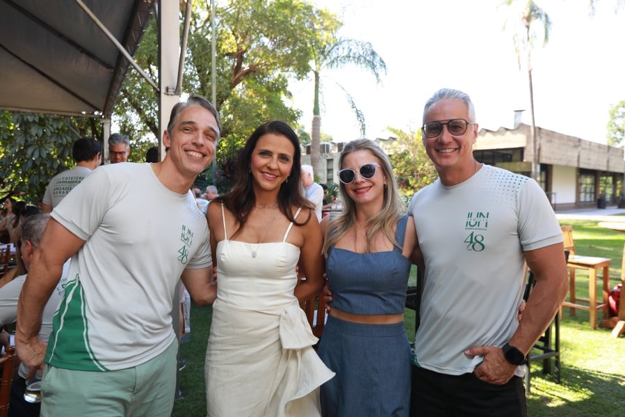 SEGUNDO DIA DE COMEMORAÇÃO DOS 48 ANOS DA RESIDÊNCIA MÉDICA EM UROLOGIA DO IUN RIO PRETO - Eloisa Mattos