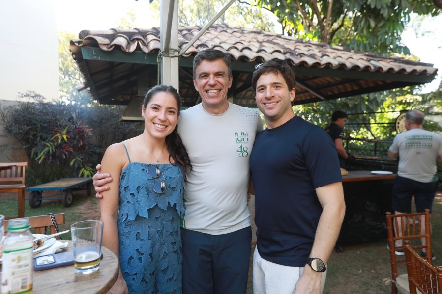 SEGUNDO DIA DE COMEMORAÇÃO DOS 48 ANOS DA RESIDÊNCIA MÉDICA EM UROLOGIA DO IUN RIO PRETO - Eloisa Mattos