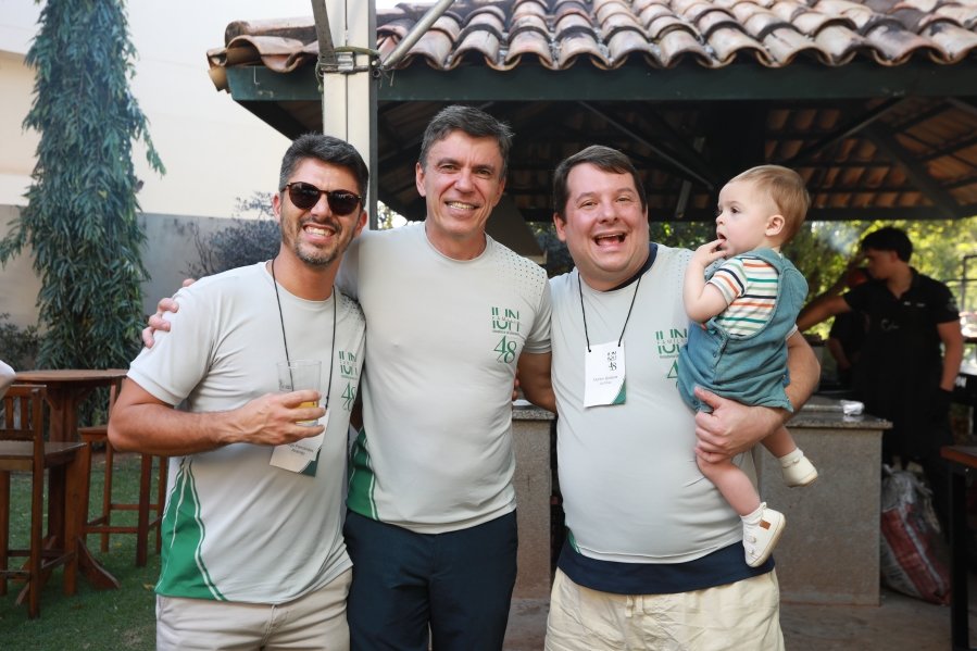 SEGUNDO DIA DE COMEMORAÇÃO DOS 48 ANOS DA RESIDÊNCIA MÉDICA EM UROLOGIA DO IUN RIO PRETO - Eloisa Mattos