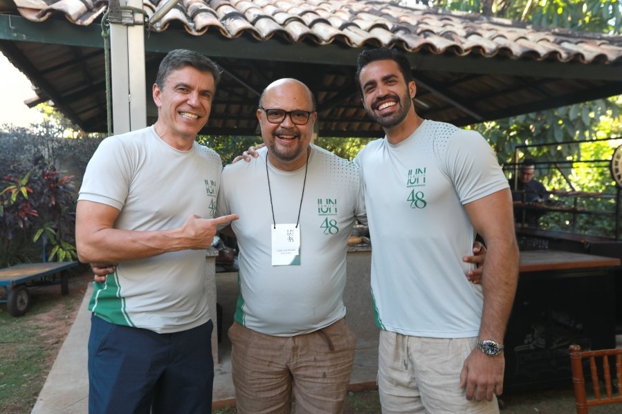 SEGUNDO DIA DE COMEMORAÇÃO DOS 48 ANOS DA RESIDÊNCIA MÉDICA EM UROLOGIA DO IUN RIO PRETO - Eloisa Mattos