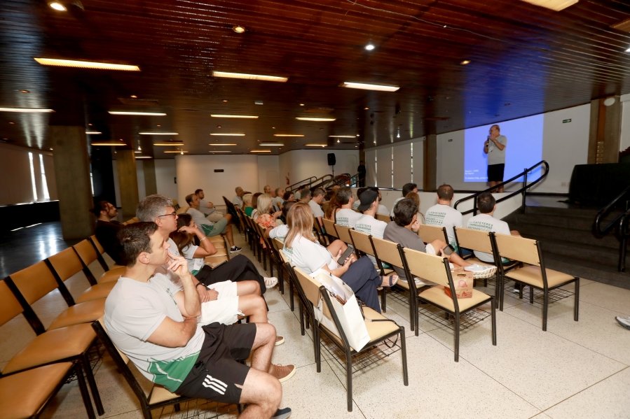 SEGUNDO DIA DE COMEMORAÇÃO DOS 48 ANOS DA RESIDÊNCIA MÉDICA EM UROLOGIA DO IUN RIO PRETO - Eloisa Mattos