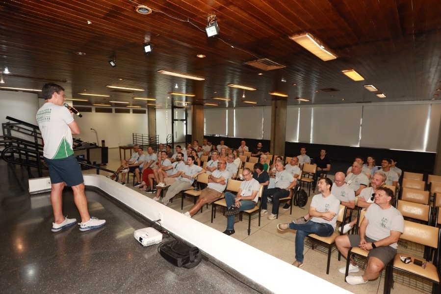 SEGUNDO DIA DE COMEMORAÇÃO DOS 48 ANOS DA RESIDÊNCIA MÉDICA EM UROLOGIA DO IUN RIO PRETO - Eloisa Mattos