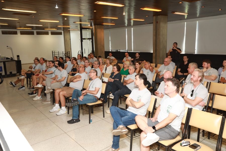SEGUNDO DIA DE COMEMORAÇÃO DOS 48 ANOS DA RESIDÊNCIA MÉDICA EM UROLOGIA DO IUN RIO PRETO - Eloisa Mattos