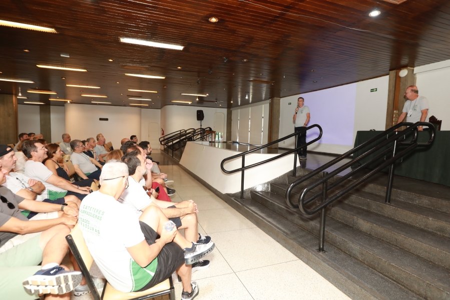 SEGUNDO DIA DE COMEMORAÇÃO DOS 48 ANOS DA RESIDÊNCIA MÉDICA EM UROLOGIA DO IUN RIO PRETO - Eloisa Mattos