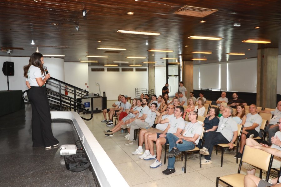 SEGUNDO DIA DE COMEMORAÇÃO DOS 48 ANOS DA RESIDÊNCIA MÉDICA EM UROLOGIA DO IUN RIO PRETO - Eloisa Mattos