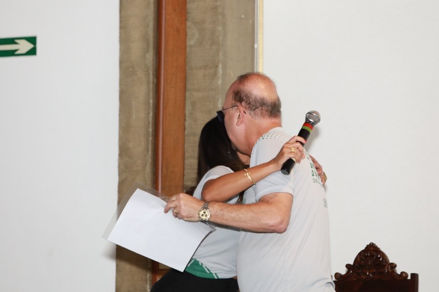 SEGUNDO DIA DE COMEMORAÇÃO DOS 48 ANOS DA RESIDÊNCIA MÉDICA EM UROLOGIA DO IUN RIO PRETO - Eloisa Mattos