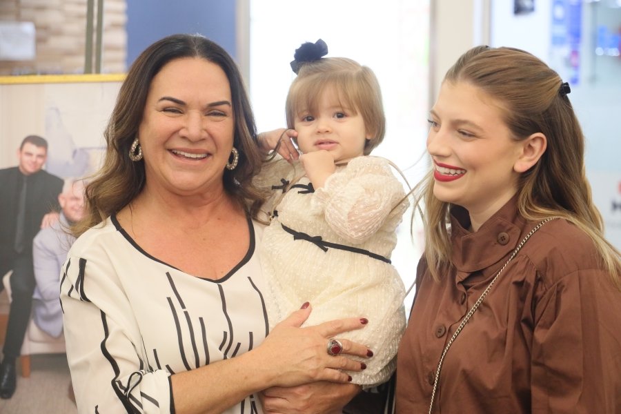 COQUETEL DE ABERTURA DA 17{ EDIÇÃO “PAIS E FILHOS EM FOCO” RIOPRETO SHOPPING - Eloisa Mattos
