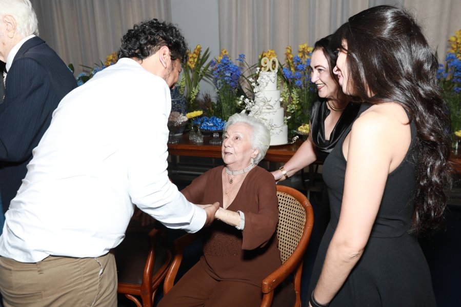 ANIVERSÁRIO DE 90 ANOS DA SRA, MARGARIDA J.D. PITON - Eloisa Mattos