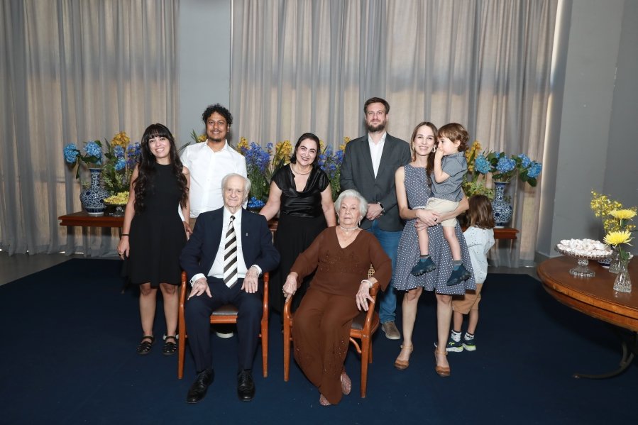 ANIVERSÁRIO DE 90 ANOS DA SRA, MARGARIDA J.D. PITON - Eloisa Mattos