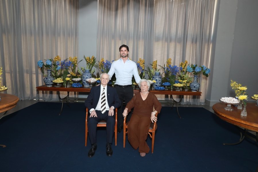 ANIVERSÁRIO DE 90 ANOS DA SRA, MARGARIDA J.D. PITON - Eloisa Mattos