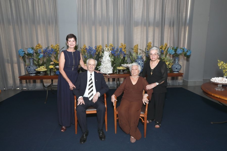 ANIVERSÁRIO DE 90 ANOS DA SRA, MARGARIDA J.D. PITON - Eloisa Mattos