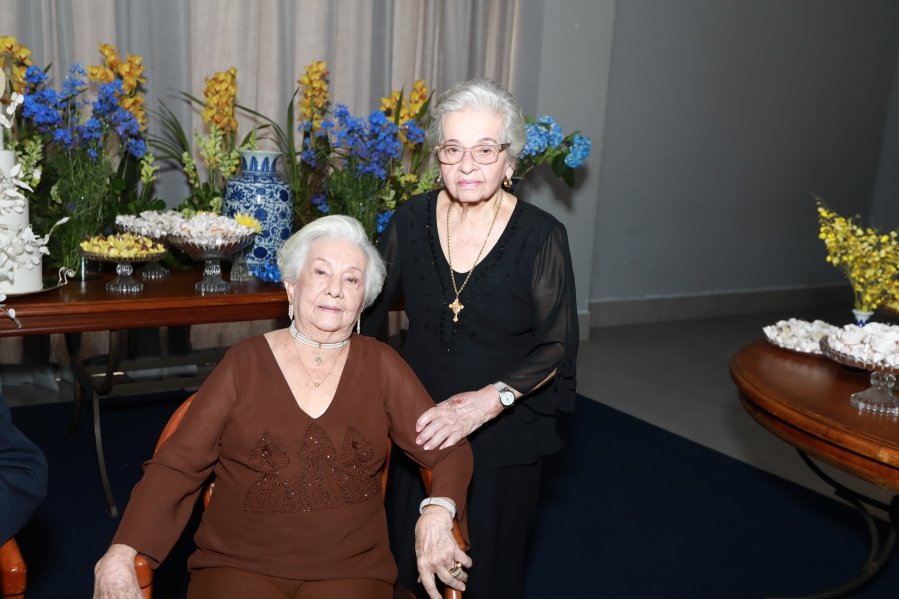 ANIVERSÁRIO DE 90 ANOS DA SRA, MARGARIDA J.D. PITON - Eloisa Mattos