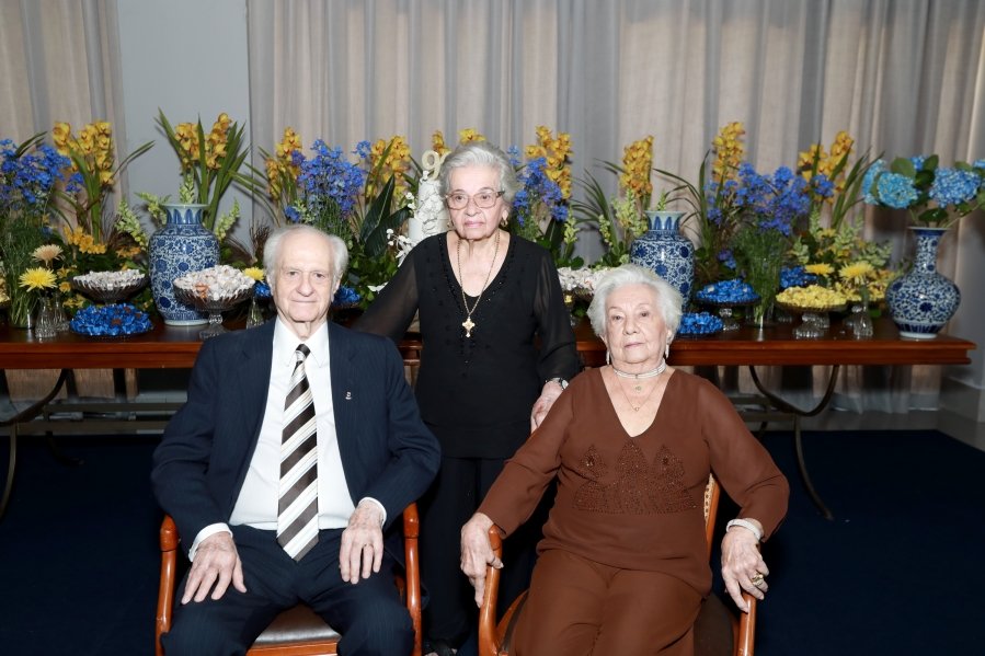 ANIVERSÁRIO DE 90 ANOS DA SRA, MARGARIDA J.D. PITON - Eloisa Mattos
