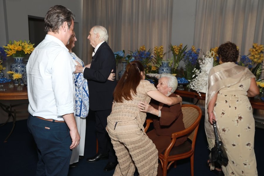 ANIVERSÁRIO DE 90 ANOS DA SRA, MARGARIDA J.D. PITON - Eloisa Mattos