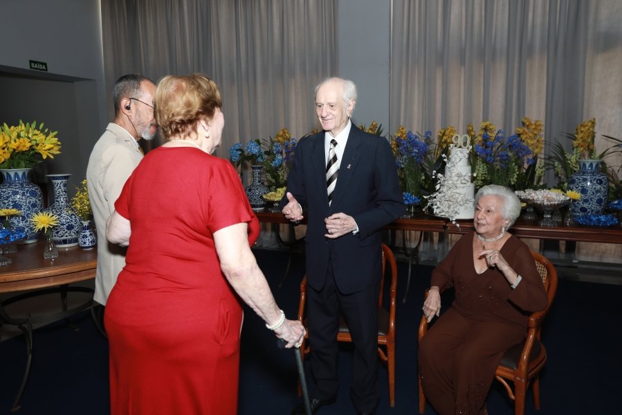 ANIVERSÁRIO DE 90 ANOS DA SRA, MARGARIDA J.D. PITON - Eloisa Mattos