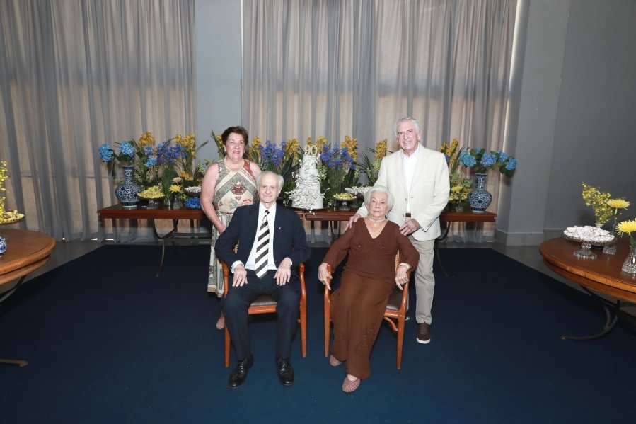 ANIVERSÁRIO DE 90 ANOS DA SRA, MARGARIDA J.D. PITON - Eloisa Mattos