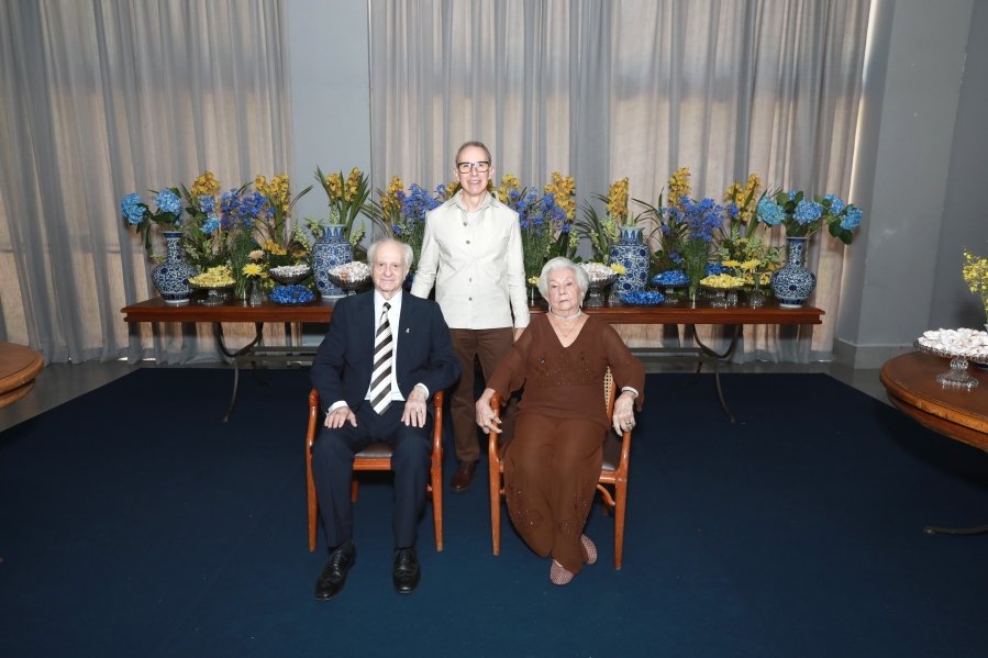 ANIVERSÁRIO DE 90 ANOS DA SRA, MARGARIDA J.D. PITON - Eloisa Mattos