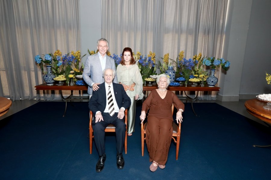 ANIVERSÁRIO DE 90 ANOS DA SRA, MARGARIDA J.D. PITON - Eloisa Mattos