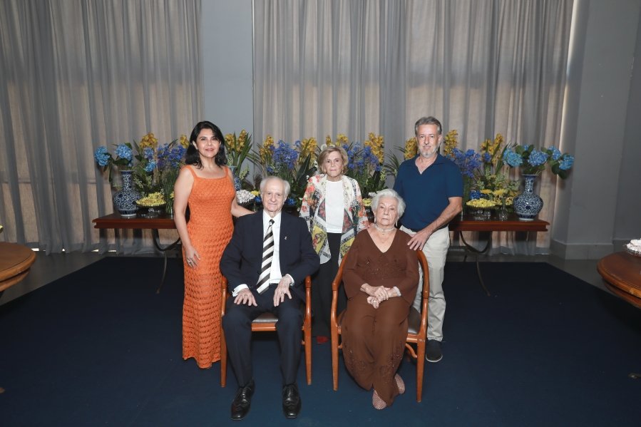 ANIVERSÁRIO DE 90 ANOS DA SRA, MARGARIDA J.D. PITON - Eloisa Mattos