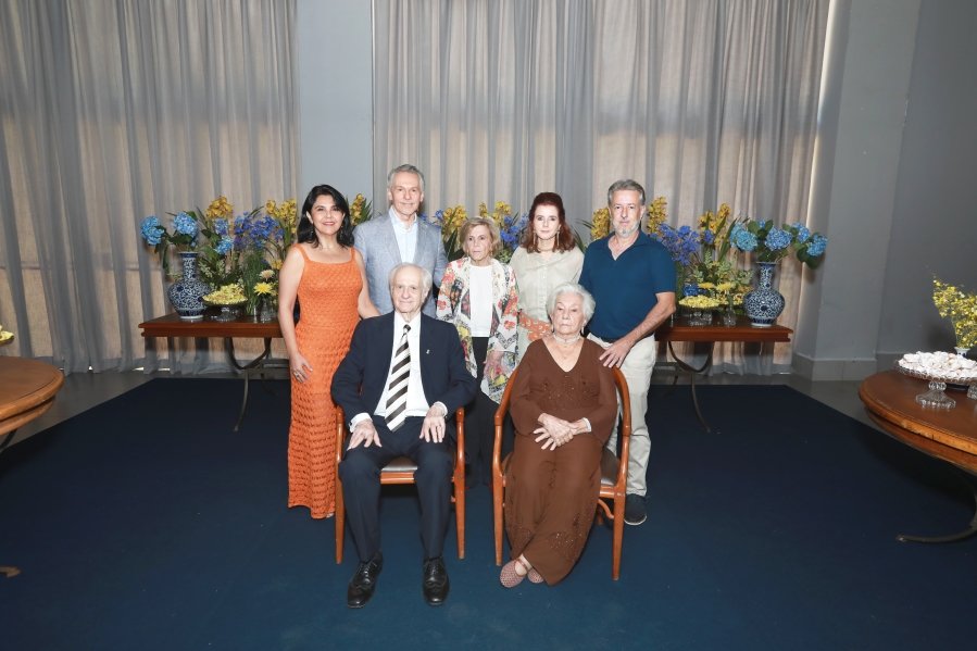 ANIVERSÁRIO DE 90 ANOS DA SRA, MARGARIDA J.D. PITON - Eloisa Mattos