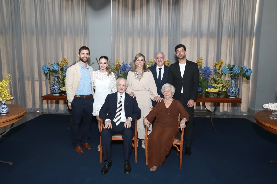 ANIVERSÁRIO DE 90 ANOS DA SRA, MARGARIDA J.D. PITON - Eloisa Mattos
