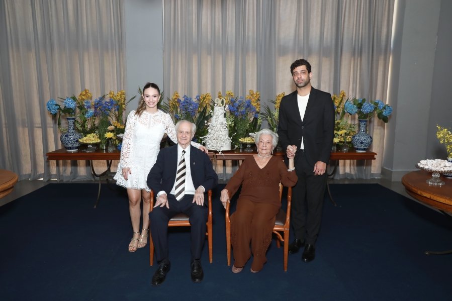 ANIVERSÁRIO DE 90 ANOS DA SRA, MARGARIDA J.D. PITON - Eloisa Mattos
