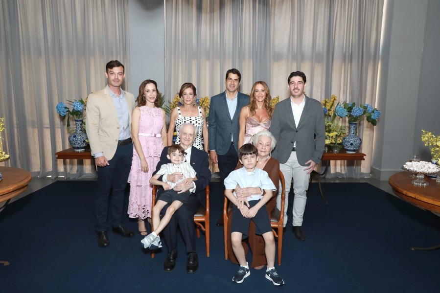 ANIVERSÁRIO DE 90 ANOS DA SRA, MARGARIDA J.D. PITON - Eloisa Mattos