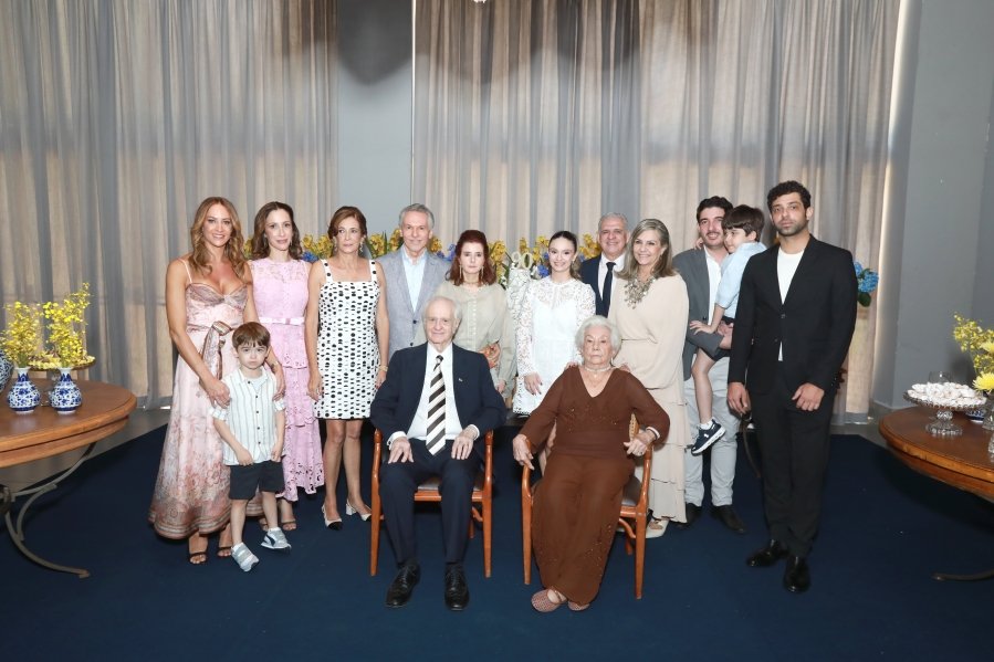 ANIVERSÁRIO DE 90 ANOS DA SRA, MARGARIDA J.D. PITON - Eloisa Mattos