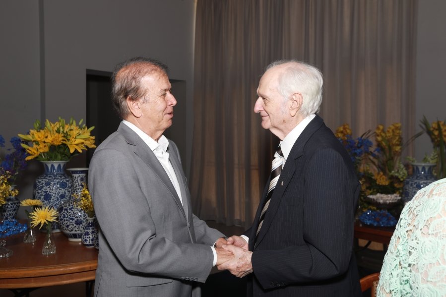 ANIVERSÁRIO DE 90 ANOS DA SRA, MARGARIDA J.D. PITON - Eloisa Mattos