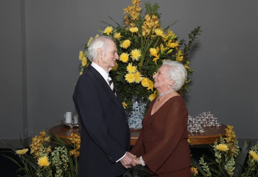 ANIVERSÁRIO DE 90 ANOS DA SRA, MARGARIDA J.D. PITON - Eloisa Mattos
