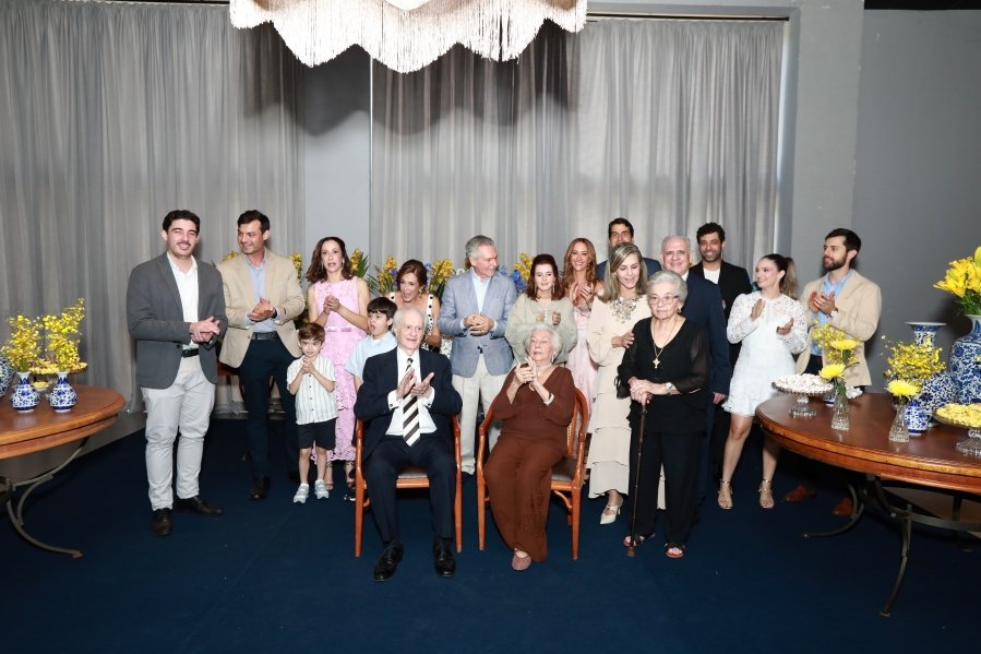 ANIVERSÁRIO DE 90 ANOS DA SRA, MARGARIDA J.D. PITON - Eloisa Mattos