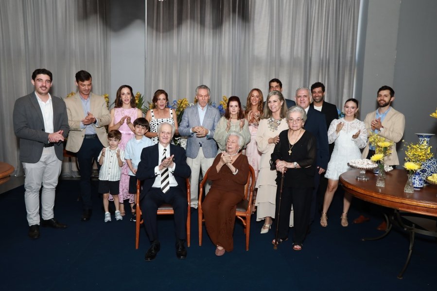 ANIVERSÁRIO DE 90 ANOS DA SRA, MARGARIDA J.D. PITON - Eloisa Mattos