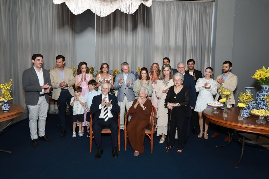 ANIVERSÁRIO DE 90 ANOS DA SRA, MARGARIDA J.D. PITON - Eloisa Mattos