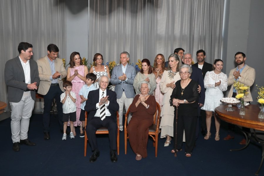 ANIVERSÁRIO DE 90 ANOS DA SRA, MARGARIDA J.D. PITON - Eloisa Mattos