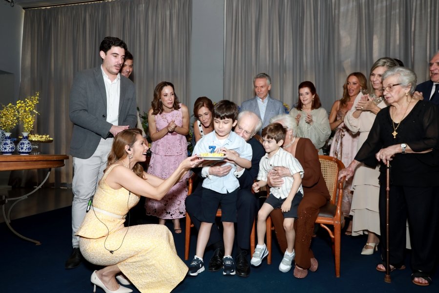 ANIVERSÁRIO DE 90 ANOS DA SRA, MARGARIDA J.D. PITON - Eloisa Mattos