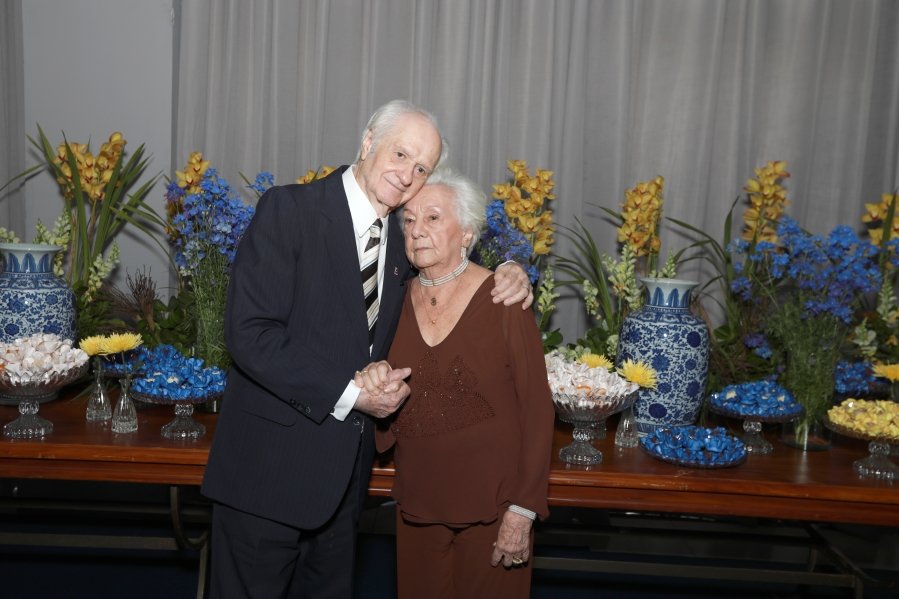 ANIVERSÁRIO DE 90 ANOS DA SRA, MARGARIDA J.D. PITON - Eloisa Mattos