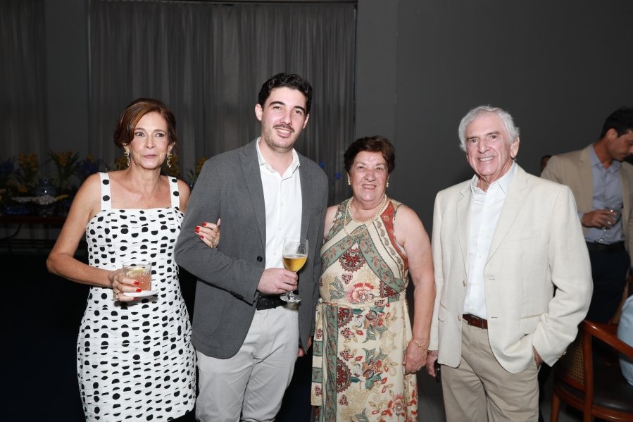 ANIVERSÁRIO DE 90 ANOS DA SRA, MARGARIDA J.D. PITON - Eloisa Mattos
