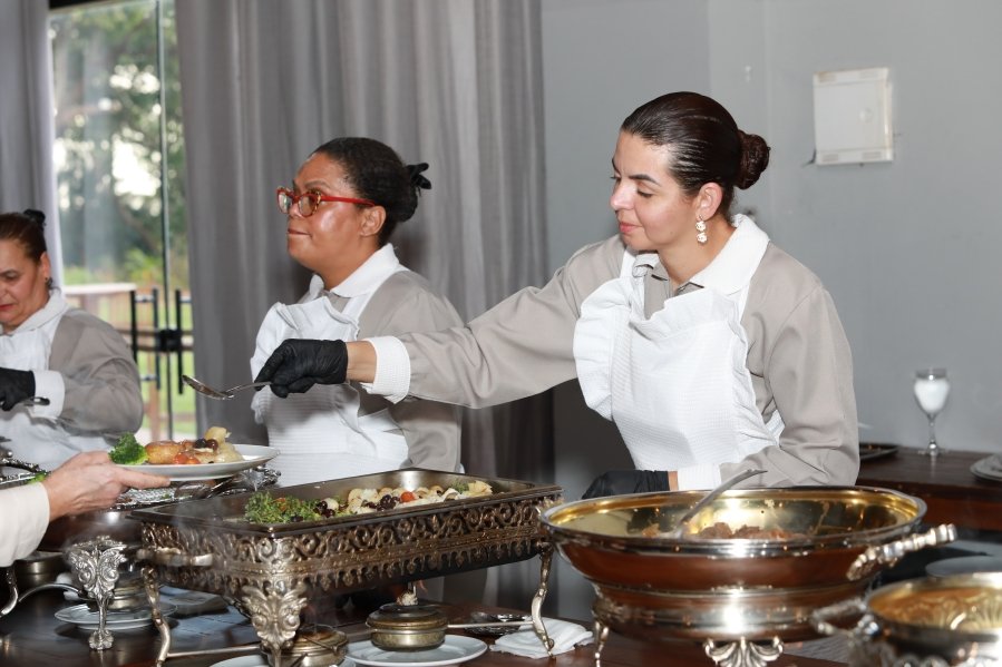 ANIVERSÁRIO DE 90 ANOS DA SRA, MARGARIDA J.D. PITON - Eloisa Mattos